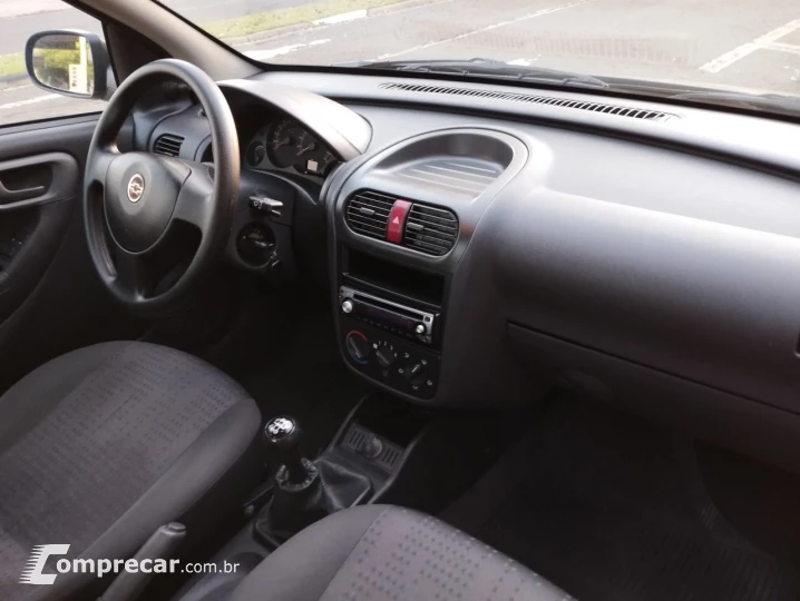 Corsa Sedan 1.4 4P MAXX FLEX