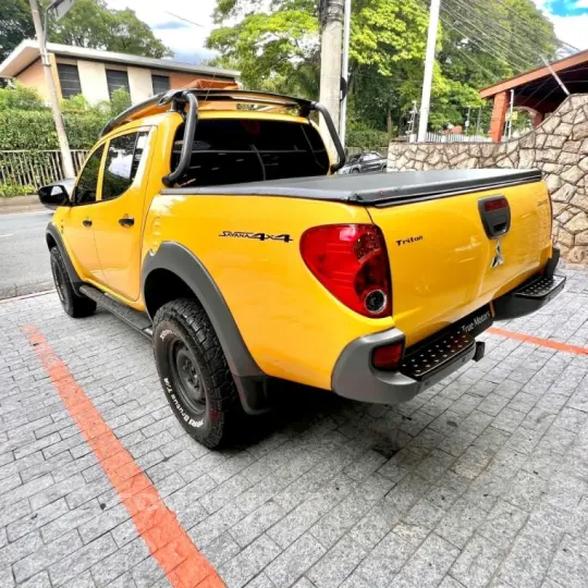 L200 SAVANA 3.2 4X4 16V Turbo Intercooler