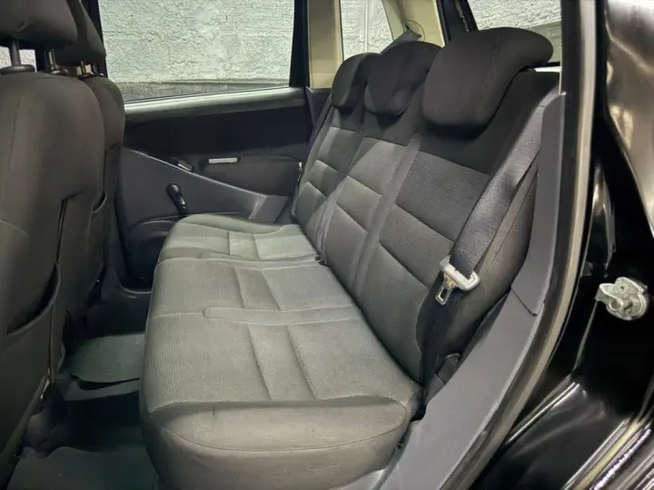 IDEA 1.4 MPI ATTRACTIVE 8V FLEX 4P MANUAL