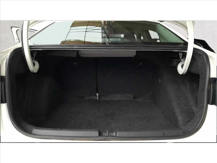 VIRTUS 1.0 170 TSI MANUAL