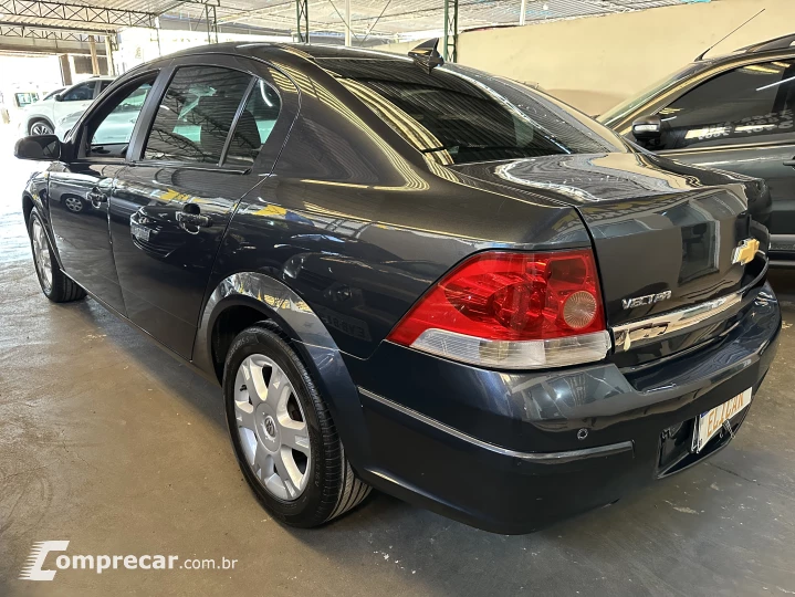 VECTRA 2.0 MPFI Elegance 8V