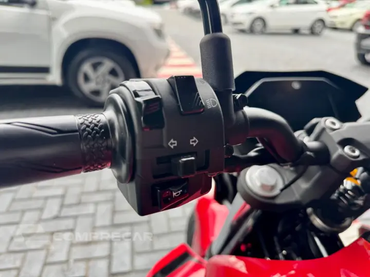 FZ25 FAZER 250 CONNECTED ABS