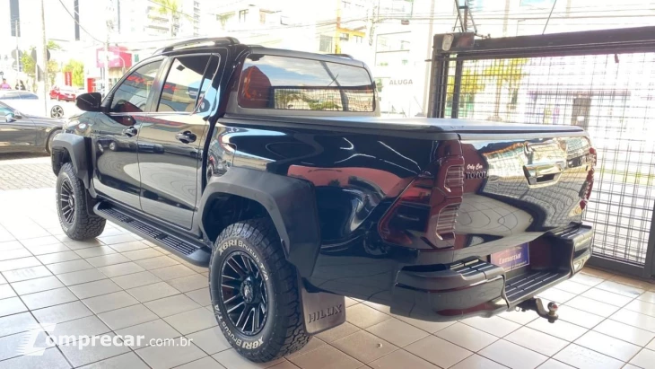 TOYOTA HILUX 2.8 SRV 4X4 CD 16V