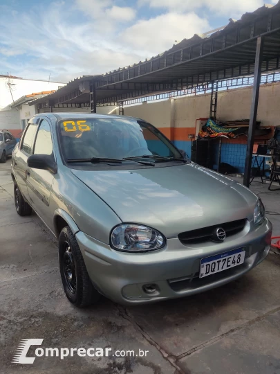 CORSA 1.0 MPFI Classic Sedan Life 8V