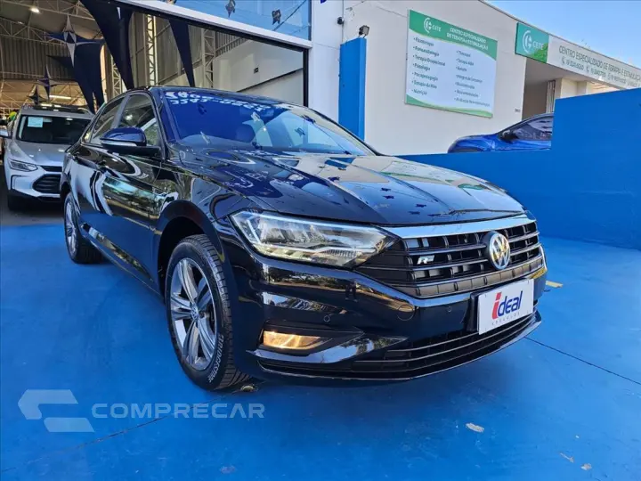 JETTA 1.4 250 TSI TOTAL FLEX R-LINE TIPTRONIC