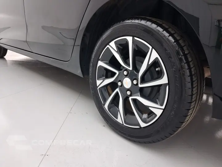 ONIX 1.0 TURBO FLEX PLUS PREMIER AUTOMÁTICO