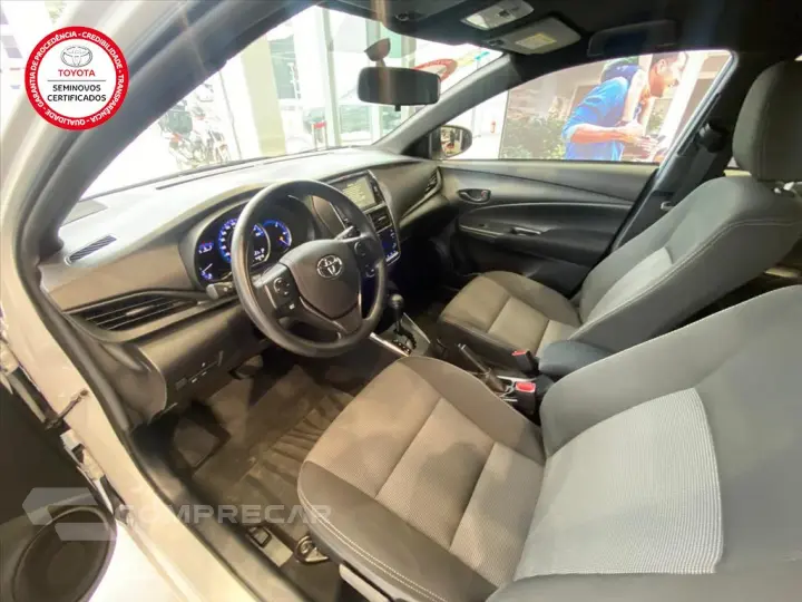 YARIS 1.5 16V FLEX XL MULTIDRIVE