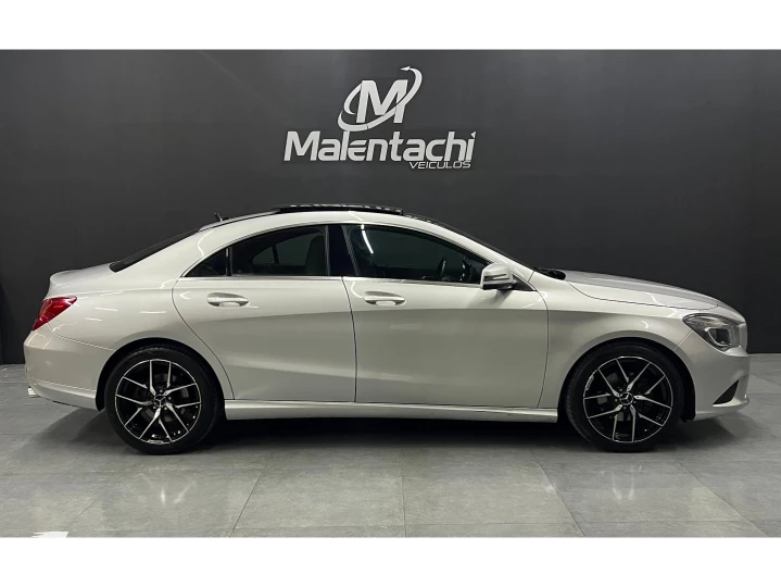 CLA 200 1.6 FIRST EDITION TURBO GASOLINA 4P AUTOMATIZADO