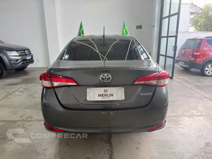 YARIS 1.5 16V Sedan XL