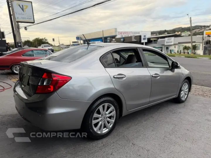 CIVIC 1.8 LXS 16V FLEX 4P AUTOMÁTICO