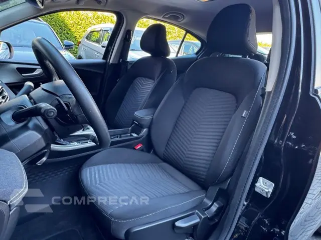 FASTBACK - 1.0 TURBO 200 AUDACE CVT
