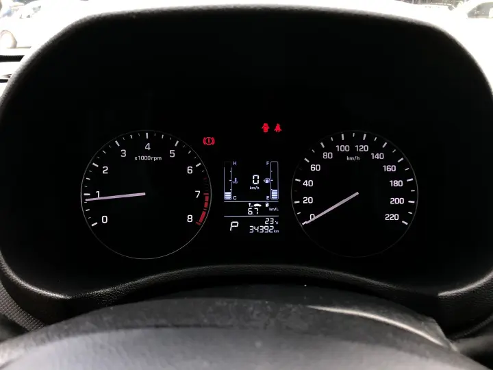 Creta 1.6 16V Flex Action Automático