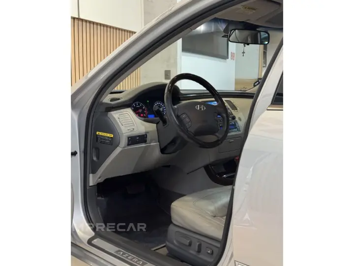 AZERA 3.3 MPFI GLS SEDAN V6 24V GASOLINA 4P AUTOMÁTICO