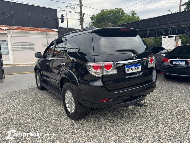 HILUX SW4 3.0 SRV 4X4 7 Lugares 16V Turbo Intercooler