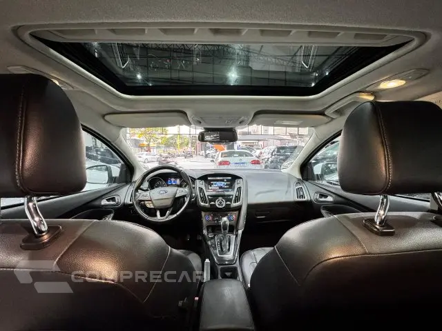 FOCUS HATCH - 2.0 TITANIUM 16V 4P POWERSHIFT