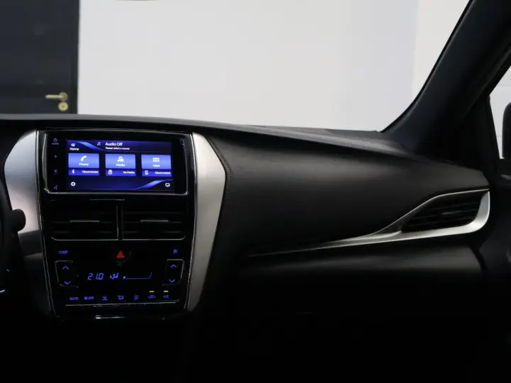 YARIS 1.5 16V XL Plus Connect