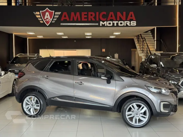 Captur 1.6 16V 4P FLEX SCE LIFE X-TRONIC CVT