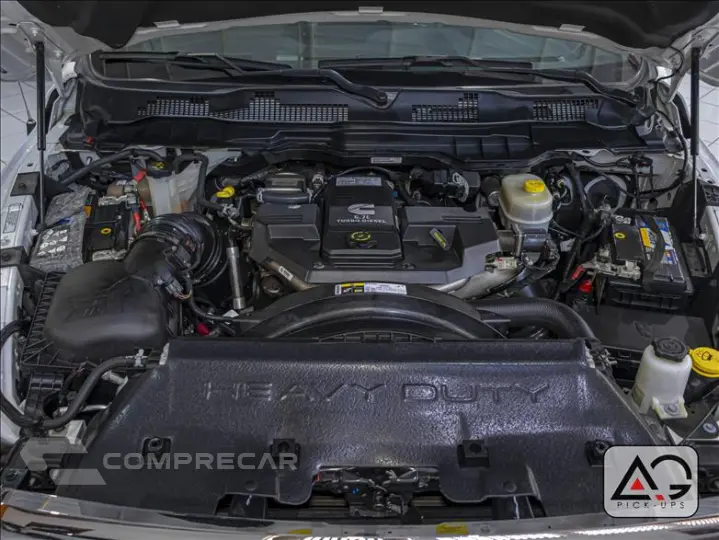 2500 6.7 Laramie 4X4 CD I6 Turbo