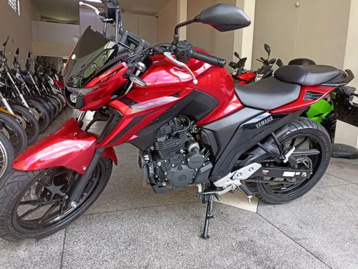 FZ25 250 FAZER CONNECTED
