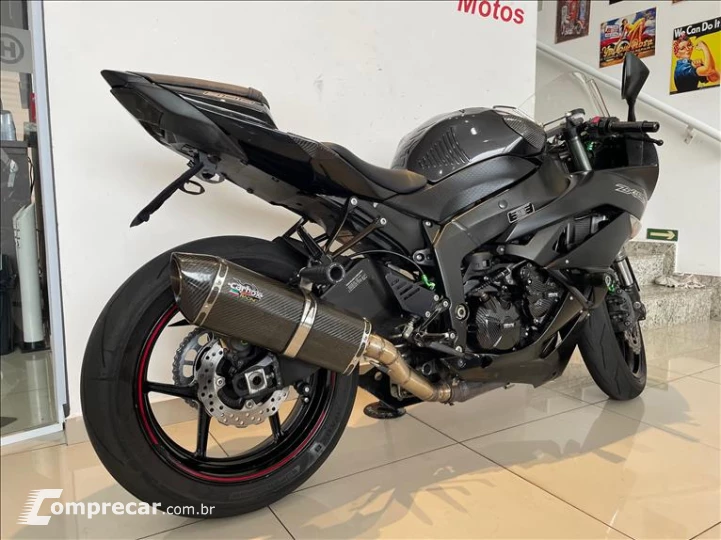 NINJA ZX-6R