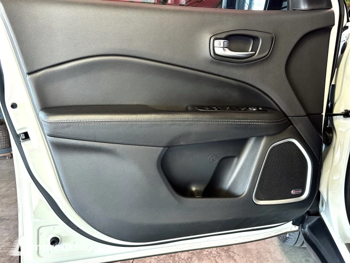 COMPASS 2.0 16V DIESEL S 4X4 AUTOMÁTICO
