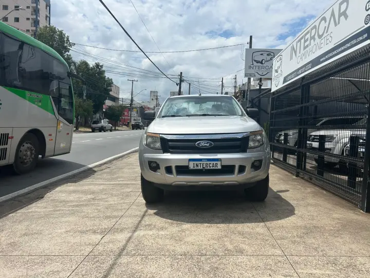 RANGER 2.5 XLS 4X2 CS 16V