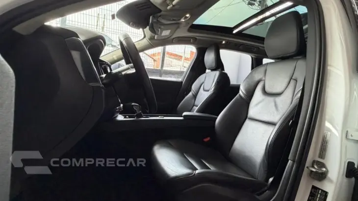 XC 60 T-5 MOMENTUM 2.0 254cv AWD 5p