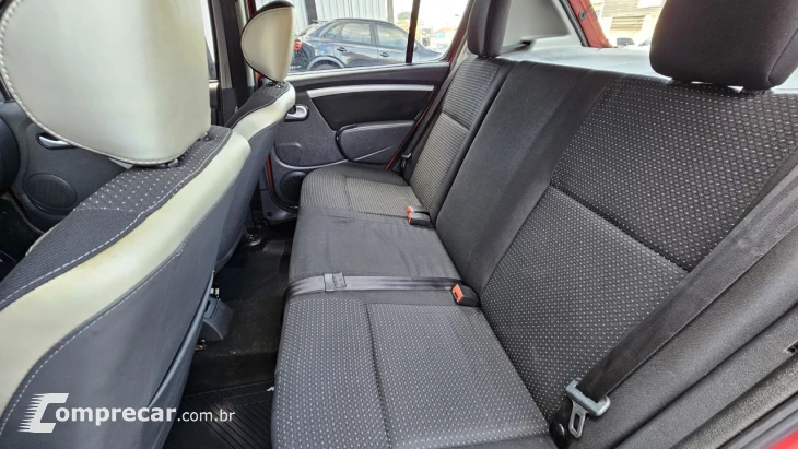 SANDERO STEPWAY Hi-Flex 1.6 16V 5p