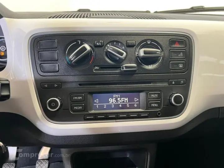 UP! CROSS 1.0 TSI TOTAL FLEX MEC. 4P