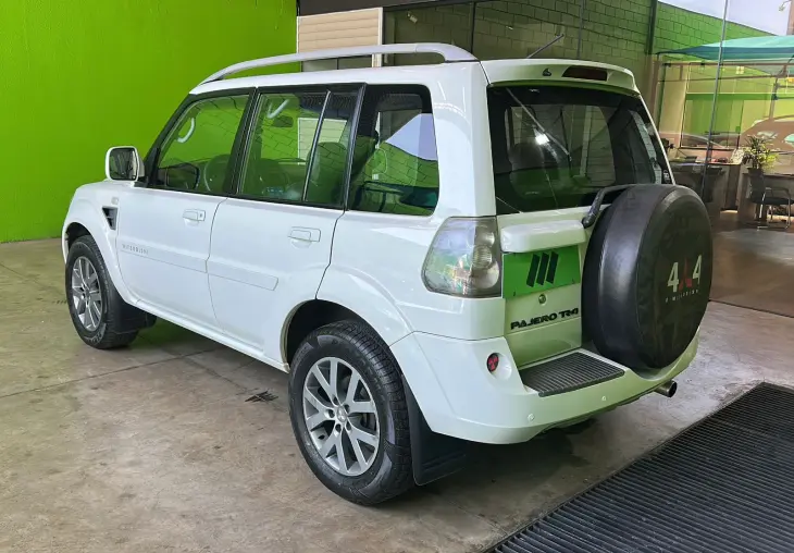 PAJERO TR4 2.0 4X2 16V 140cv