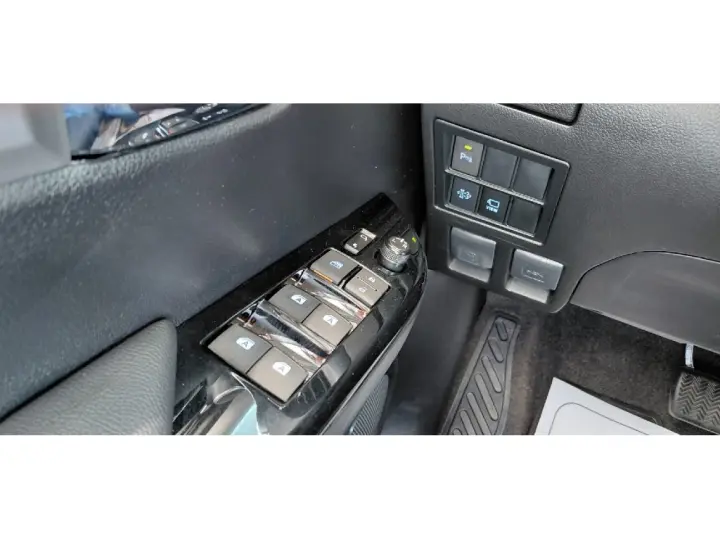 HILUX 2.8 D-4D TURBO DIESEL CD SRX 4X4 AUTOMÁTICO