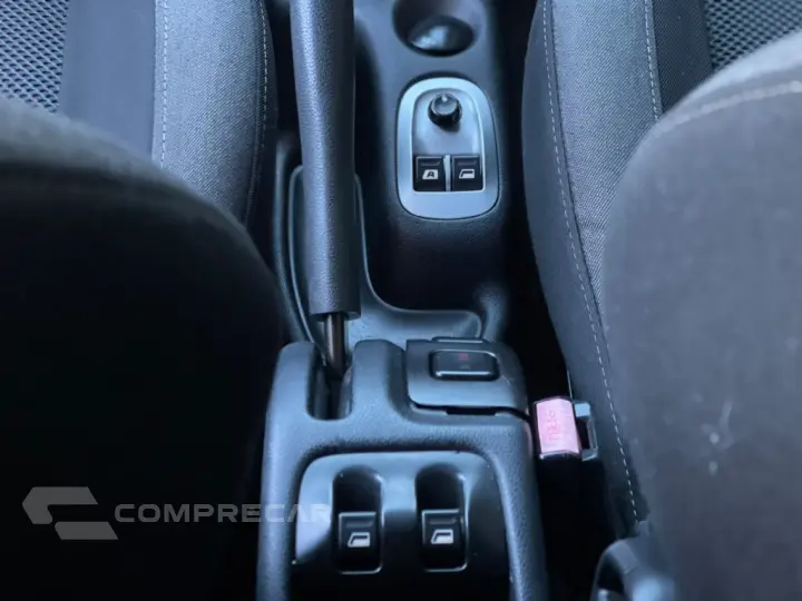 207 1.6 XS 16V FLEX 4P MANUAL