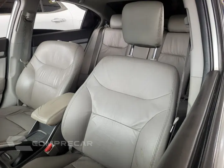 Civic Sedan EXS 1.8/1.8 Flex 16V Aut. 4p