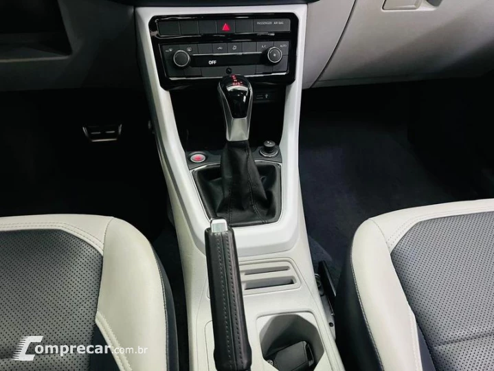 T CROSS HL TSI AE