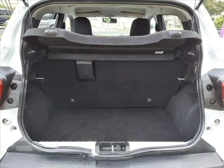 KWID 1.0 12V SCE FLEX ZEN MANUAL
