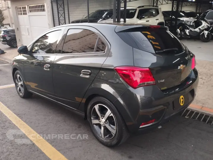 Onix Hatch 1.4 4P FLEX LTZ
