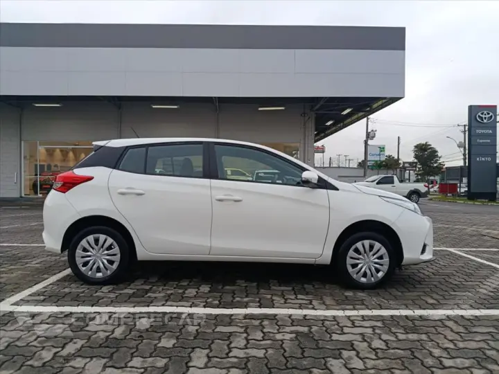 YARIS 1.5 16V FLEX XL MULTIDRIVE