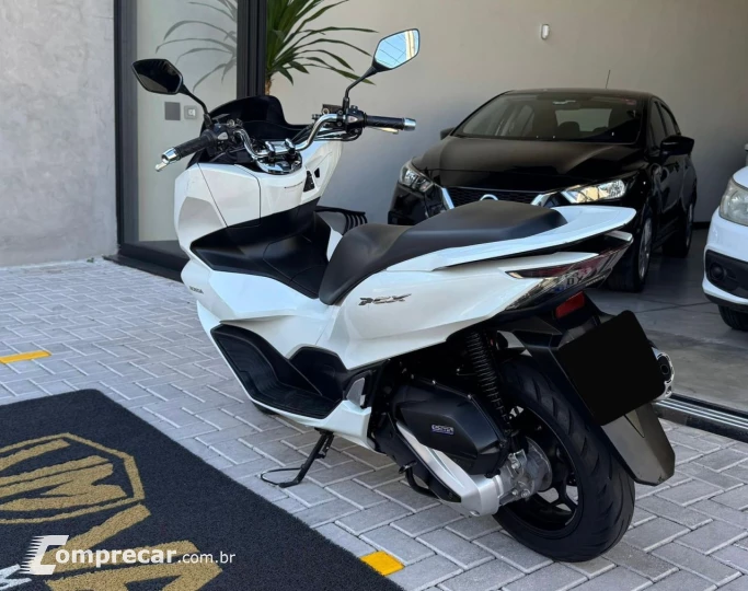 PCX 160