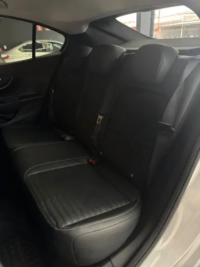 FASTBACK 1.0 Turbo 200 Hybrid Audace