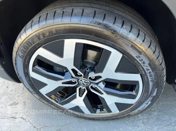 TAOS 1.4 250 TSI Highline