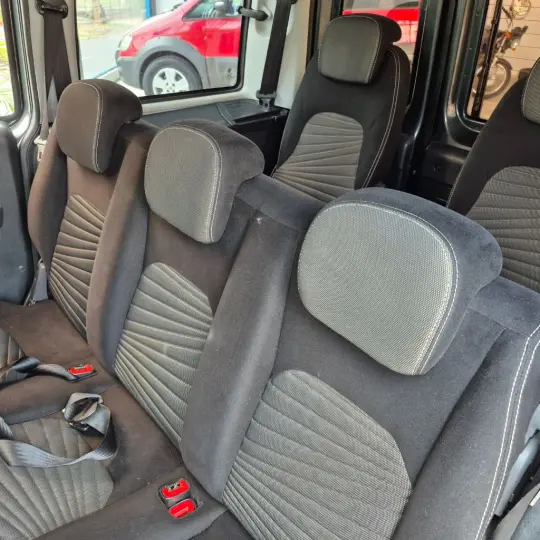 Doblo ESSENCE 1.8 Flex 16V 5p