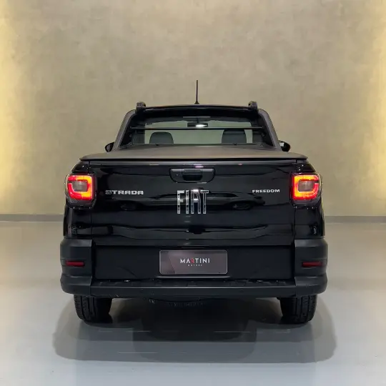 Strada Freedom 1.3 Flex 8V  CS Plus