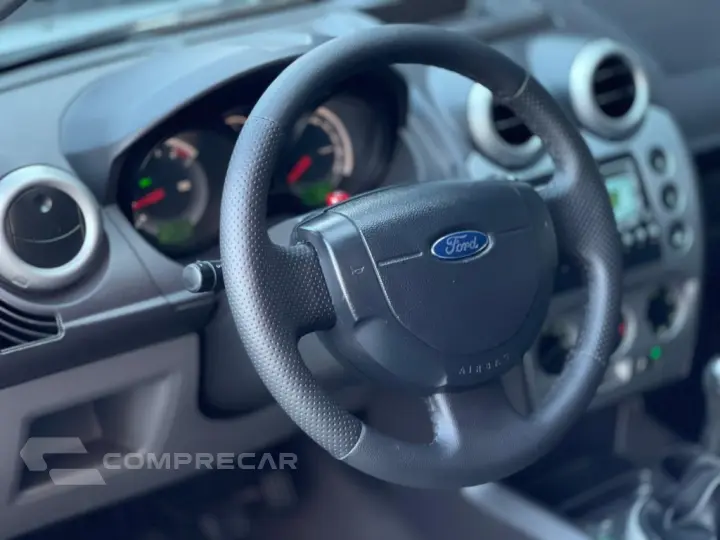 FIESTA 1.6 ROCAM SE 8V FLEX 4P MANUAL