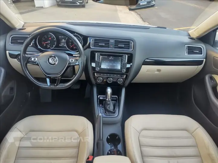 JETTA 2.0 TSI Highline 211cv