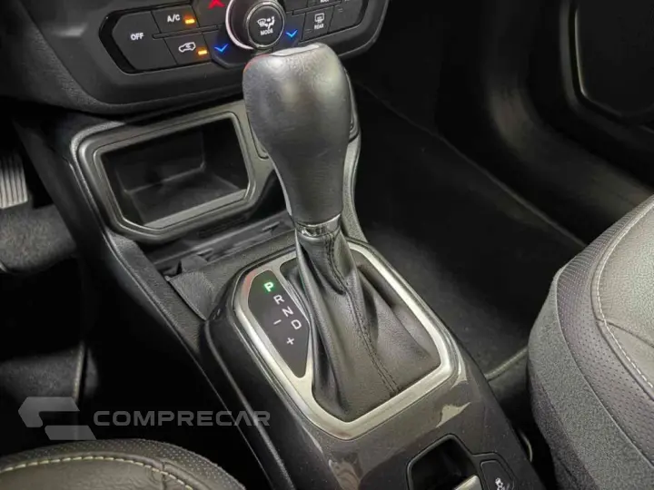 RENEGADE 1.3 T270 TURBO FLEX LONGITUDE AT6