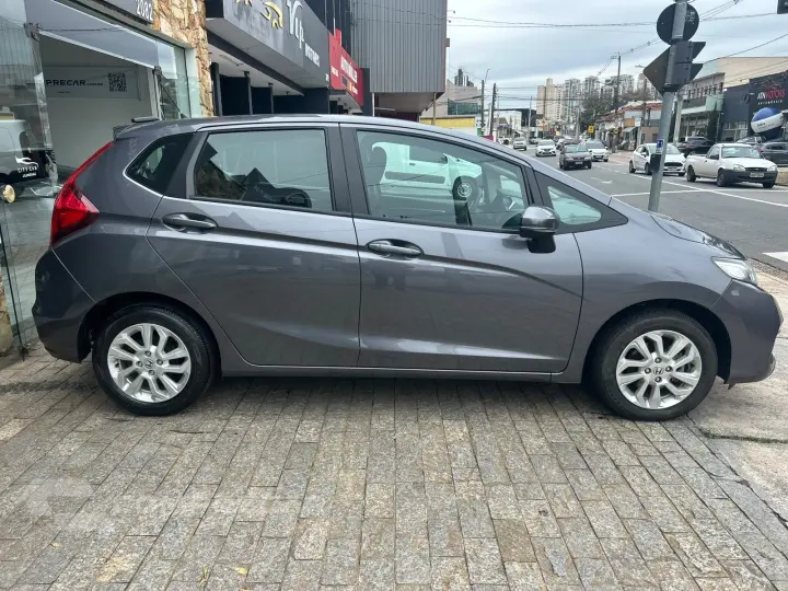 FIT 1.5 LX 16V FLEX 4P AUTOMÁTICO