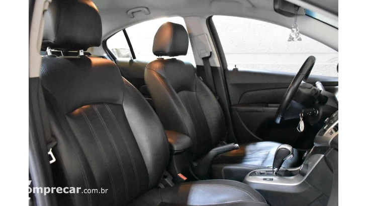 CRUZE SEDAN - 1.8 LT 16V 4P AUTOMÁTICO