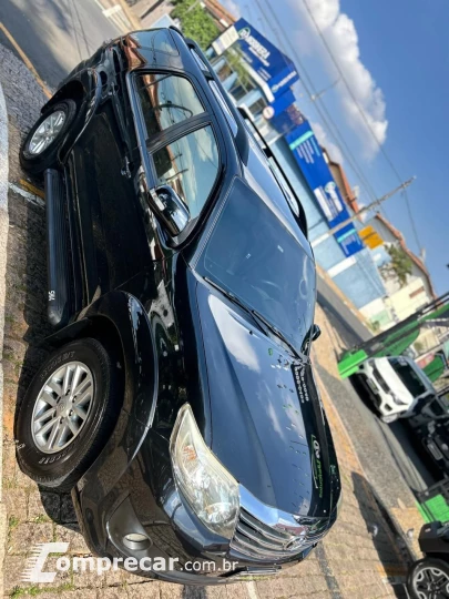 Hilux SW4 SR 4x2 2.7/ 2.7 Flex 16V Aut.
