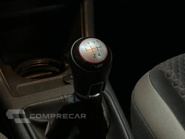 CROSS UP - 1.0 TSI 12V 4P MANUAL
