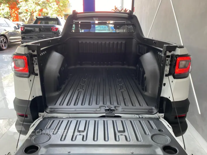 Strada Endurance 1.3 Flex 8V CS Plus